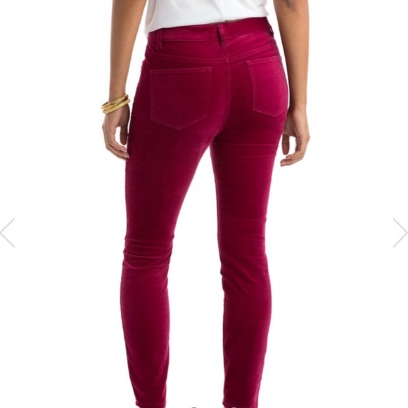 Vineyard Vines Deep Red Velvet Pants (Jean style), EUC, size 8 - Picture 2 of 6